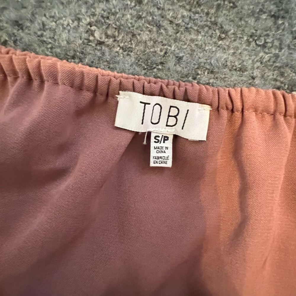 Tobi‎ Mauve Brown Off Shoulder Ruffle Tiered Bell Sleeve Crop Top Small - Picture 8 of 13
